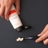 Картинка doTERRA «On Guard» Natural Toothpaste, отбеливающая зубная паста, 125 гр от магазина dōTERRA