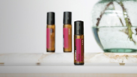 Картинка Королева масел «Роза», Rose dōTERRA Touch, роллер 10 мл от магазина dōTERRA
