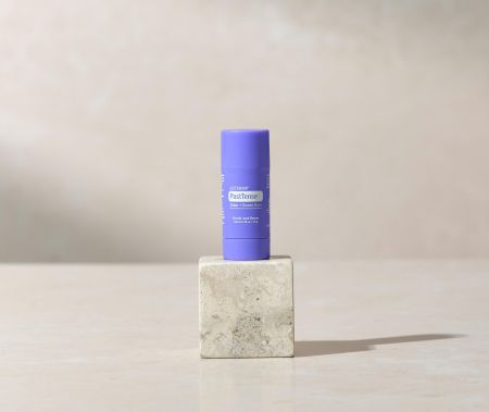 Картинка Стик dōTERRA «PastTense Stick + Sweet Gum», 10 г от магазина dōTERRA