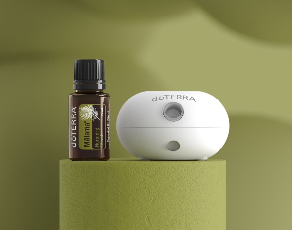 Картинка Набор doTERRA портативный диффузор Bubble с датчиком движения и смесь Малама, 15 мл от магазина dōTERRA