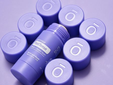 Картинка Стик dōTERRA «PastTense Stick + Sweet Gum», 10 г от магазина dōTERRA