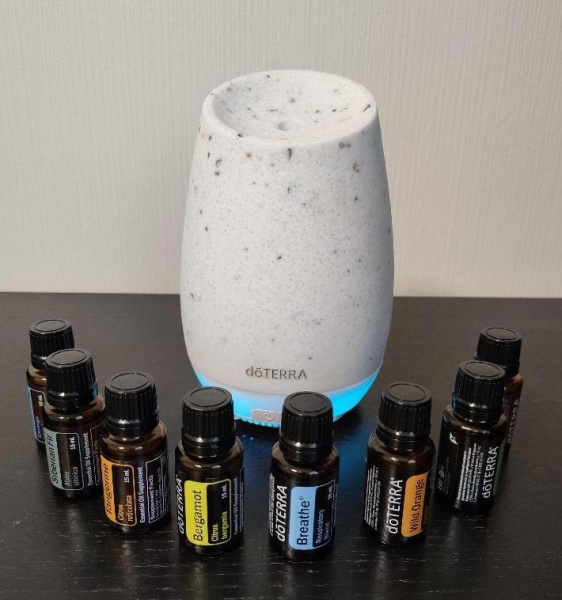 Картинка Roam Diffuser doTERRA диффузор для эфирных масел (со встроенным аккумулятором) от магазина dōTERRA