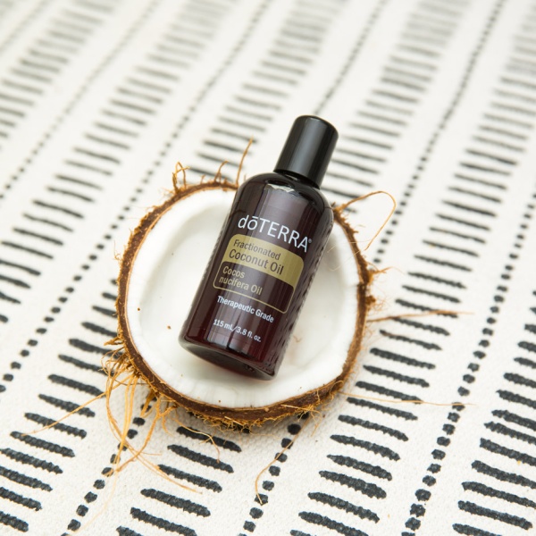 Картинка Фракционированное кокосовое масло doTERRA, Fractionated Coconut oil, 115 мл от магазина dōTERRA