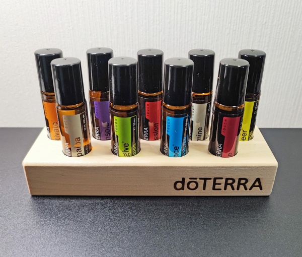 Картинка Деревянная подставка для масел doTERRA (для 9 роллеров) от магазина dōTERRA