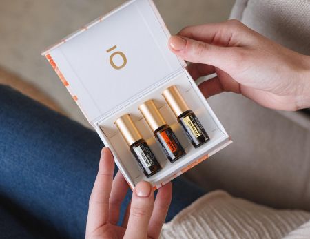 Картинка Набор роллеров doTERRA «Цветочное трио» Touch, 3x4 мл от магазина dōTERRA